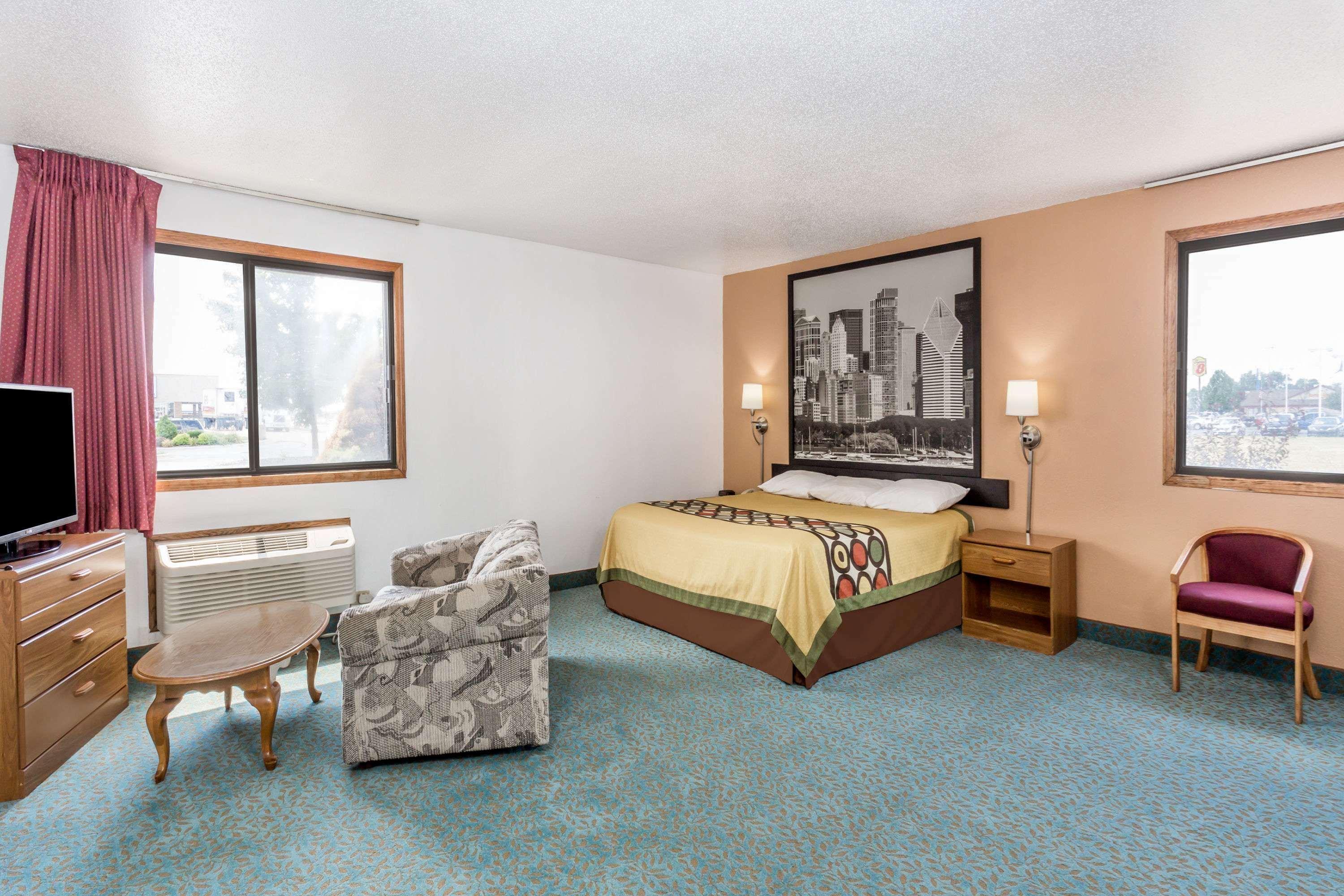 Super 8 By Wyndham Bourbonnais/Kankakee Area Exterior photo